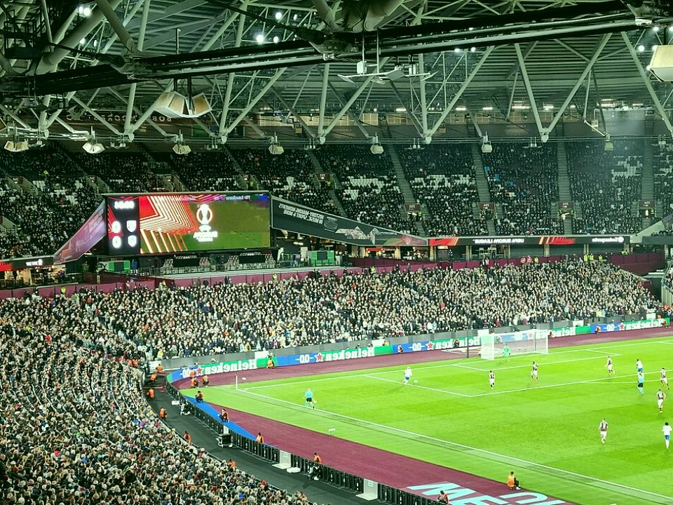 2026和平精英职业联赛PEL数据解读：分均经济与武汉RSG走势